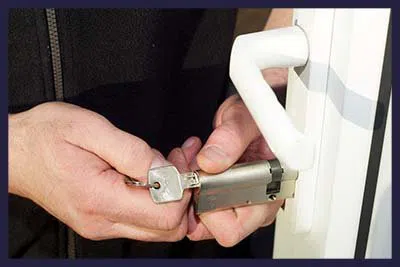 Boston Emergency Locksmith Boston, MA 617-206-2208  Boston Emergency Locksmith Boston, MA 617-206-2208